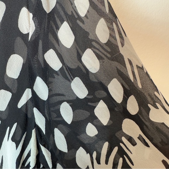 Ted Baker 100% Silk Black and White Blouse - Picture 4 of 9